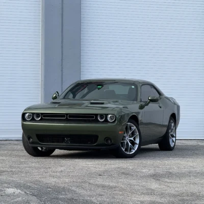 Dodge Challenger SXT – 2022