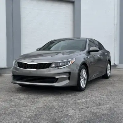 Kia Optima LX – 2020