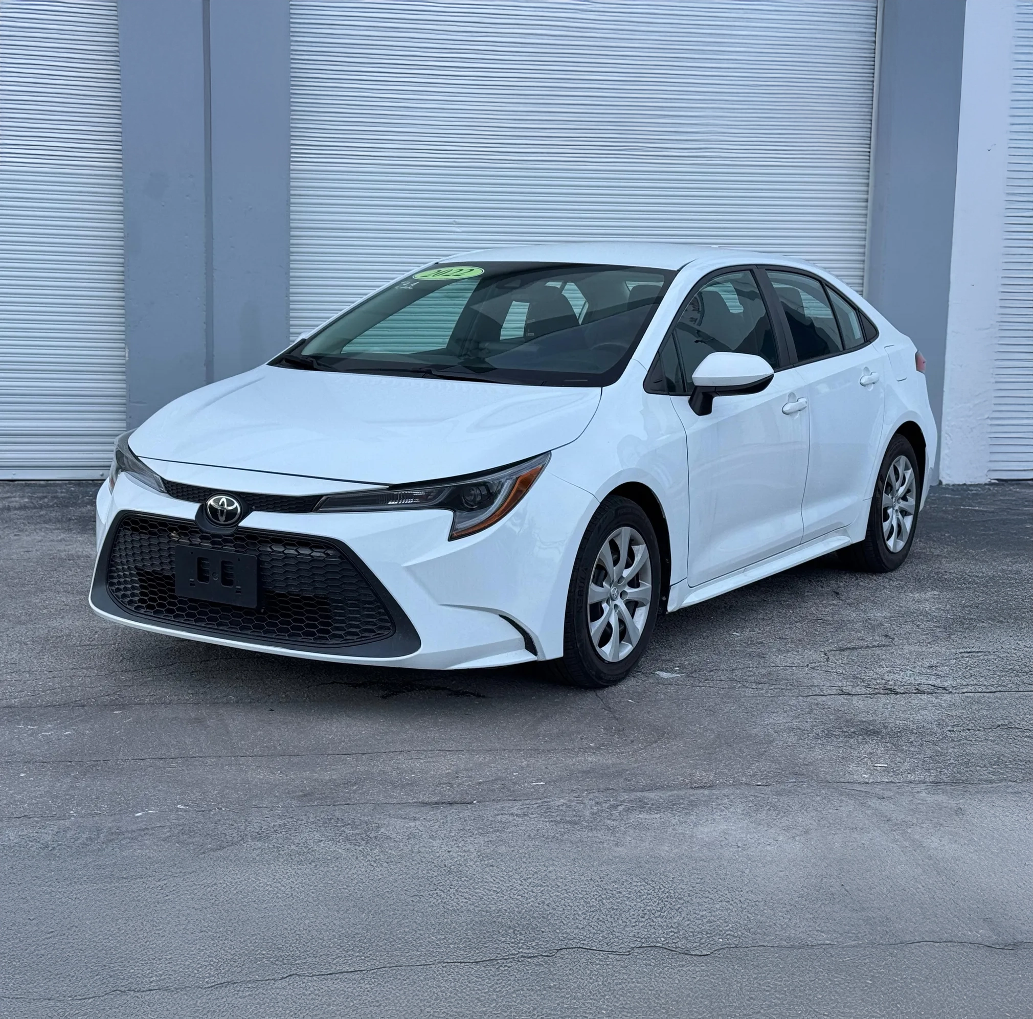Toyota Corolla LE – 2022