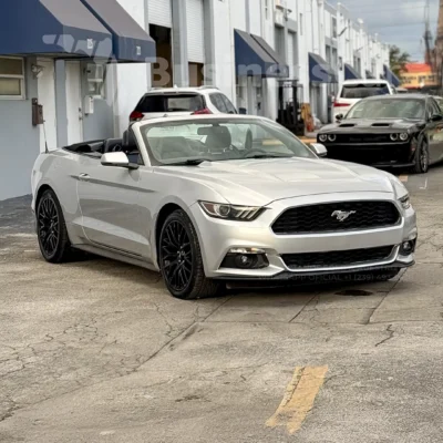Ford Mustang Convertible – 2017