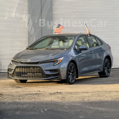 Toyota Corolla LE – 2025