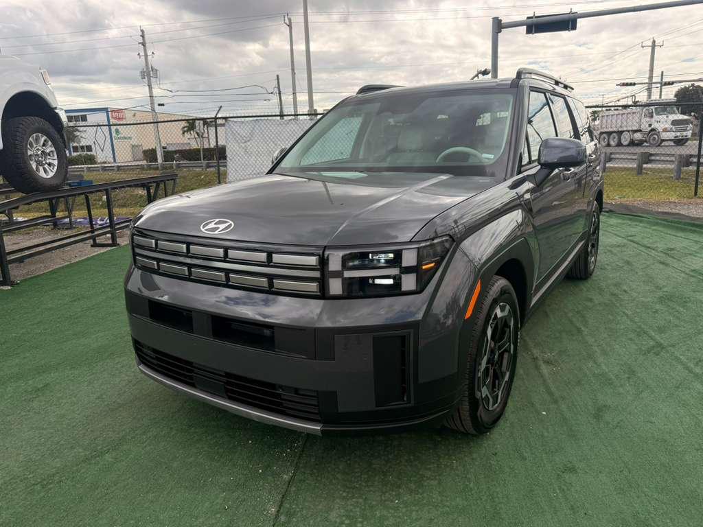 Hyundai Santa Fe SEL – 2026