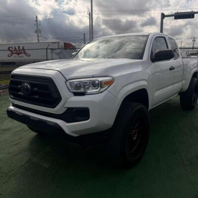 Toyota Tacoma Access Cab SR (4X2 2.7 4C) – 2022