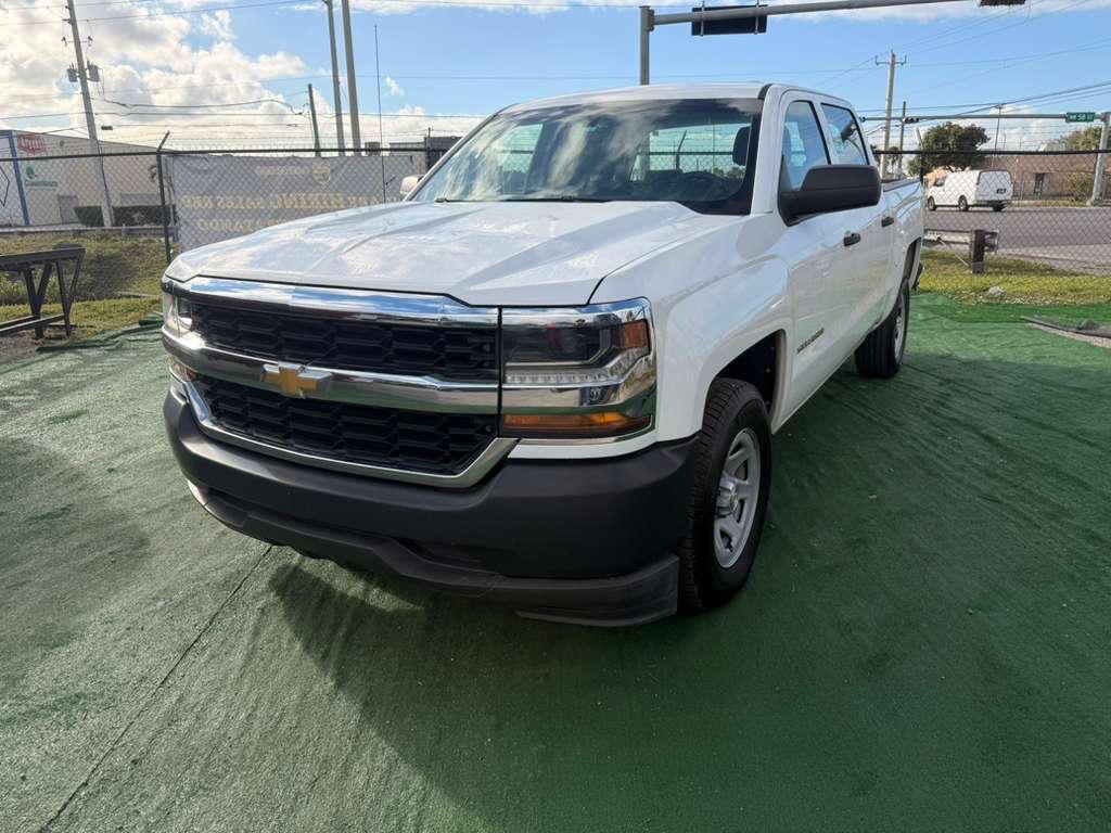 Chevrolet Silverado 1500 Crew Cab Work Truck (4X2 4.3 V6) – 2017