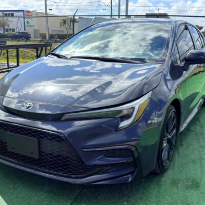Toyota Corolla SE – 2024