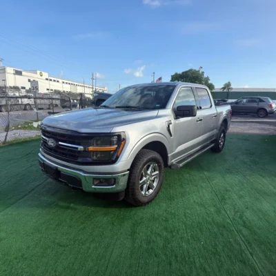 Ford F-150 SuperCrew Cab 2025