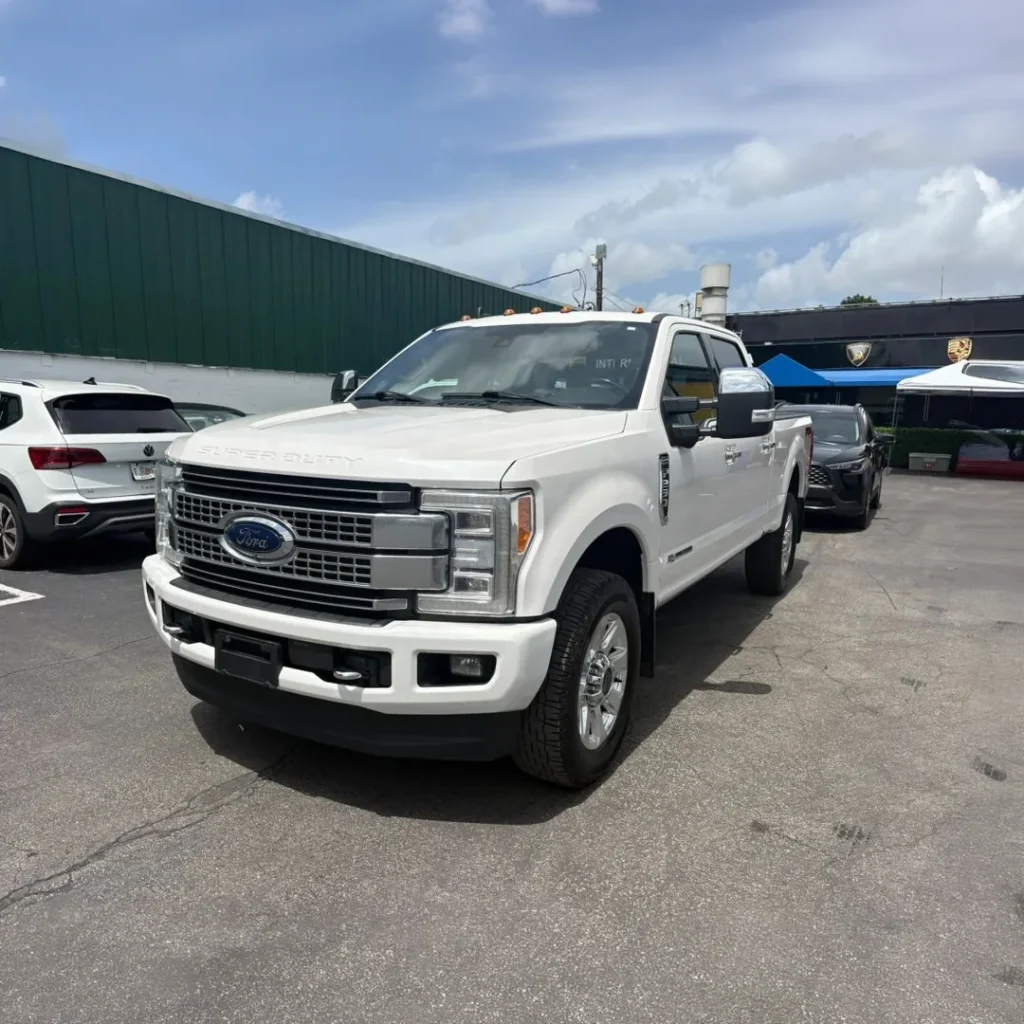 Ford F-250 Super Duty Crew Cab 2019 - BusinessCar Miami