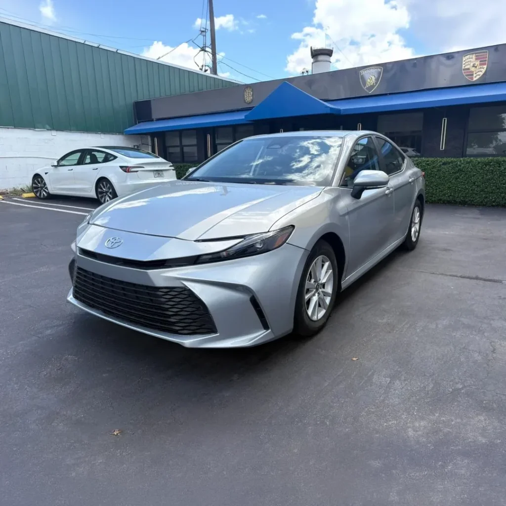 Toyota Camry 2025 - BusinessCar Miami